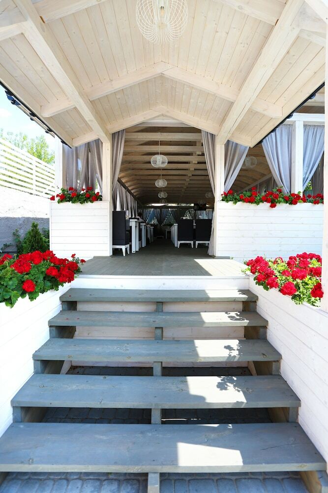 Deluxe Hotel Kupava