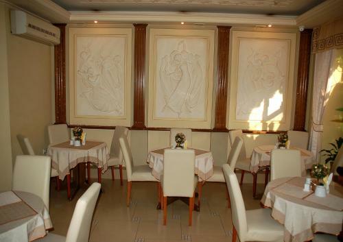 Hotel Prestige
