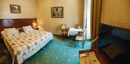 Chopin Hotel