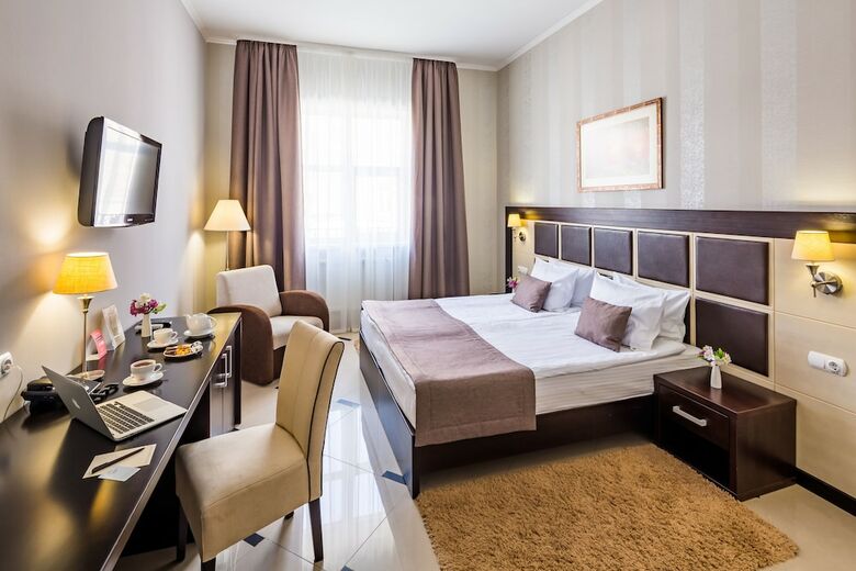 Taurus Hotel & Spa