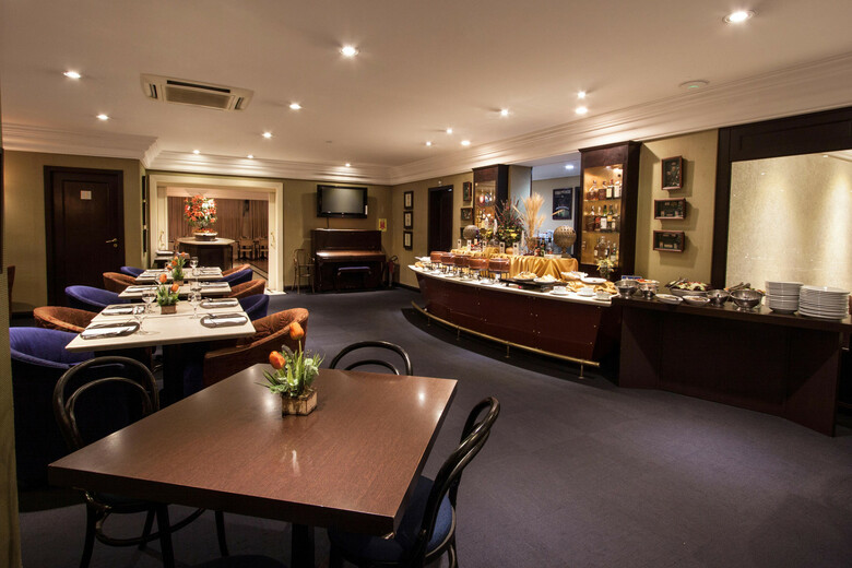 Hotel Mabu Curitiba Business
