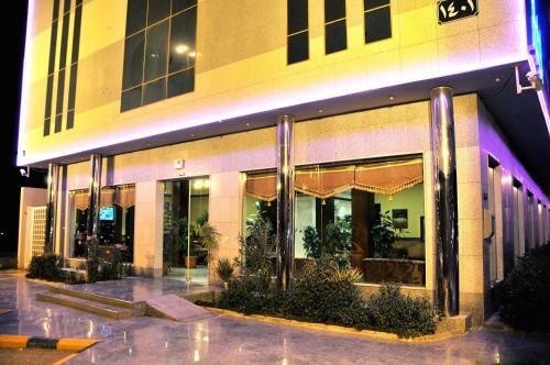Romance Hotel