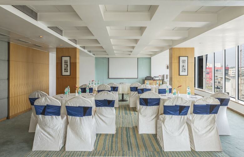 Hotel The Regale By Tunga
