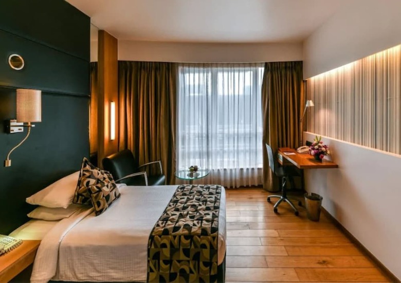 Hotel The Regale By Tunga