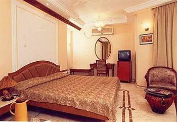 Garden Hotel