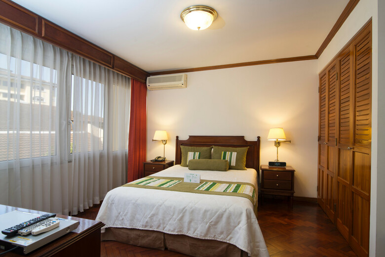 Hotel Apartotel & Suites Villas Del R�o
