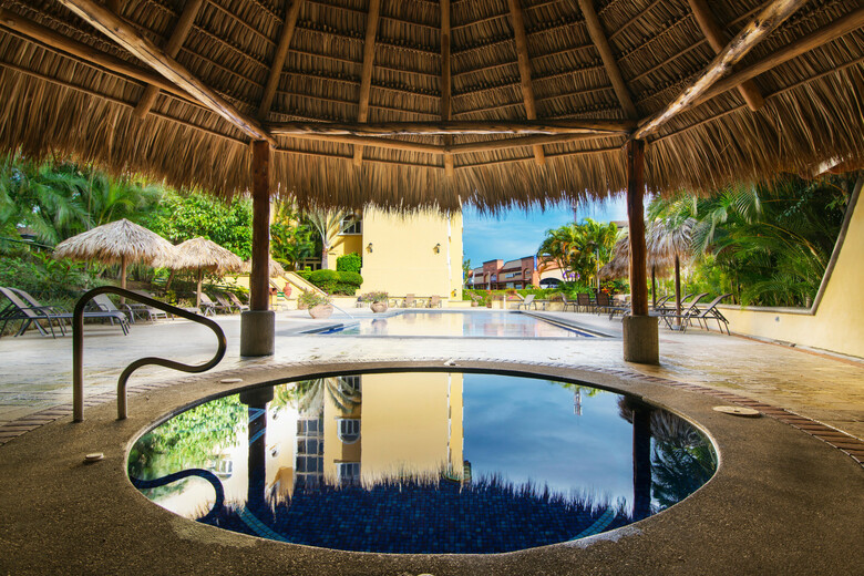 Hotel Apartotel & Suites Villas Del R�o
