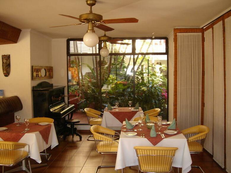 Hotel Las Palmas