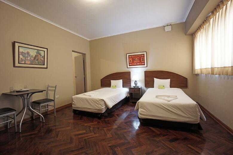 Hotel Suites Larco 656