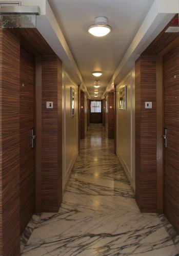 Regency Hotel