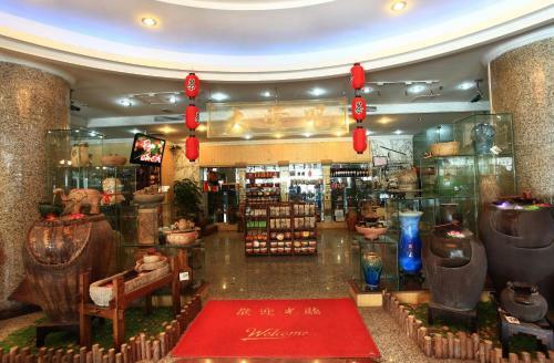 United Star Hotel