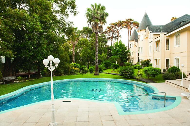 Jean Clevers Parque Hotel