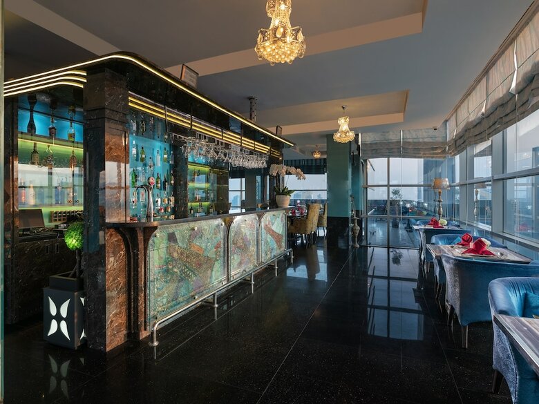 Manhattan Hotel Jakarta