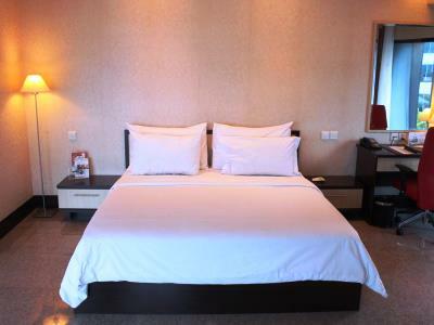 Manhattan Hotel Jakarta