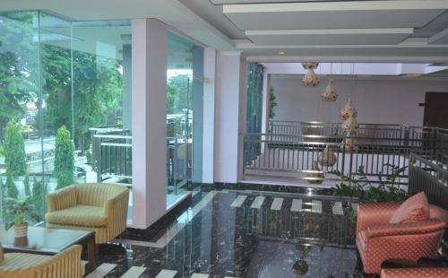 Sahati Hotel