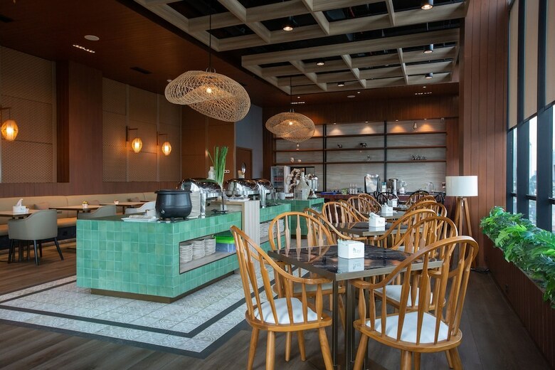 Hotel Avissa Suites