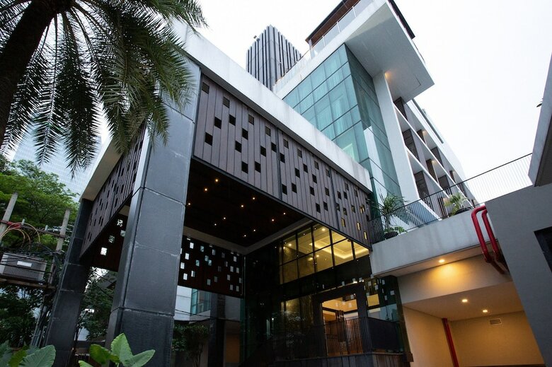 Hotel Avissa Suites