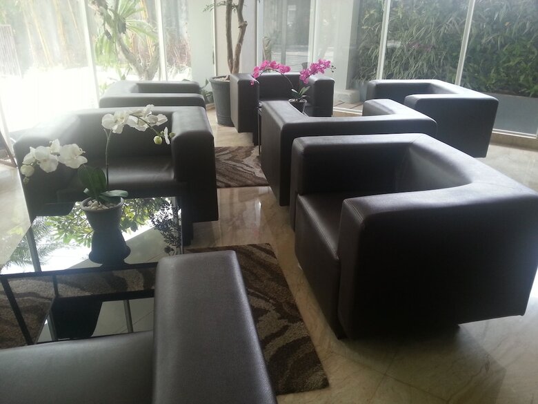 Hotel Avissa Suites