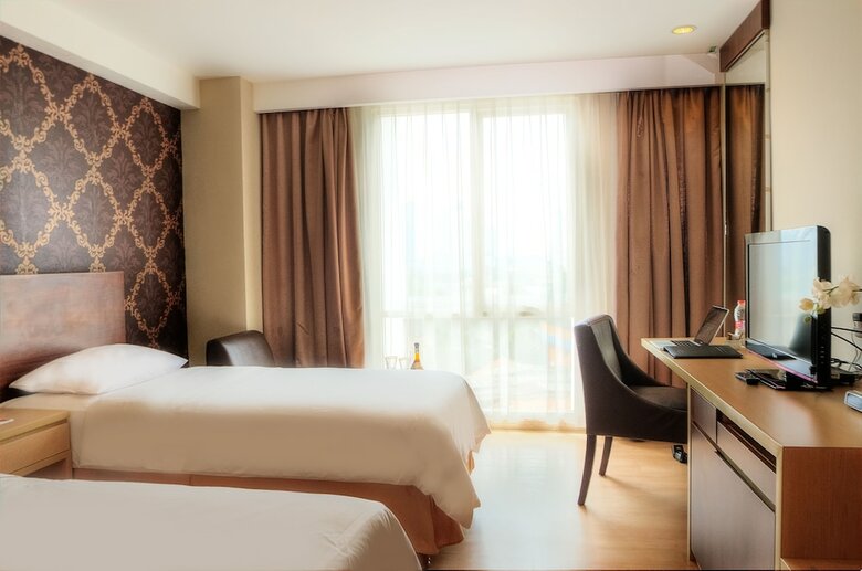 Hotel Avissa Suites
