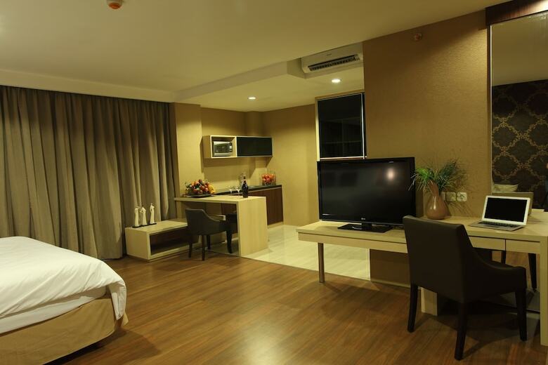 Hotel Avissa Suites