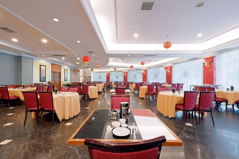 Sunlake Hotel