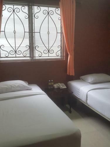 Twins Hotel