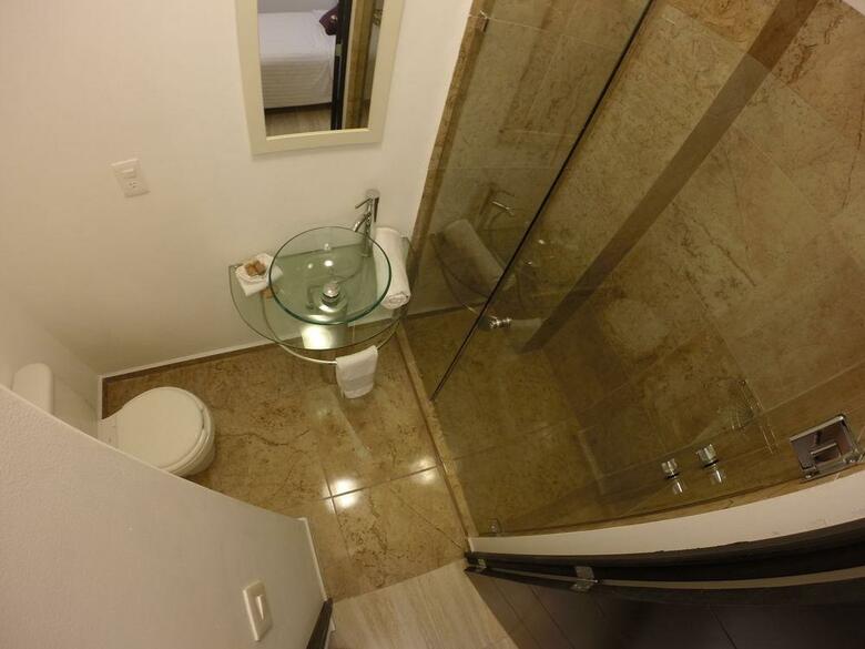 Hotel Condesa 185