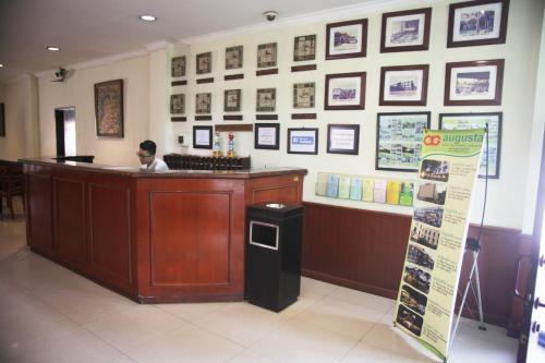 Hotel Augusta Jakarta