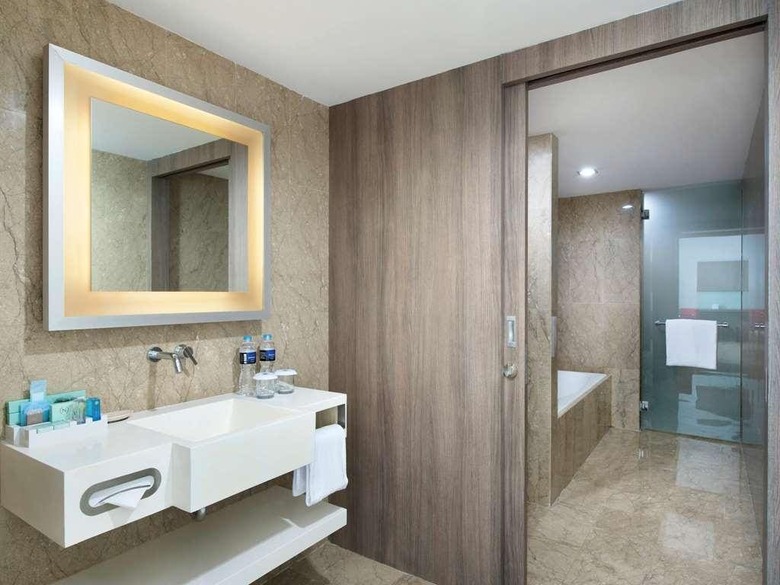Hotel Novotel Jakarta Gajah Mada