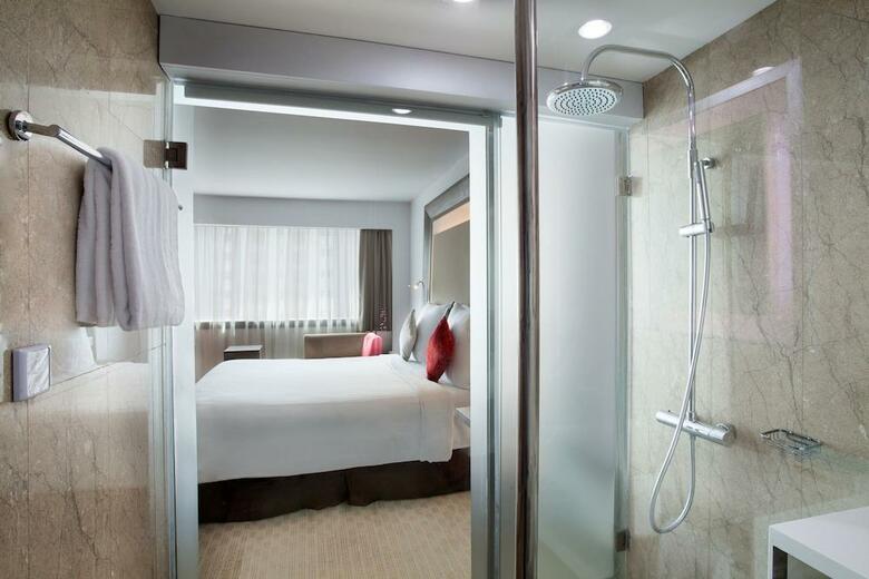 Hotel Novotel Jakarta Gajah Mada