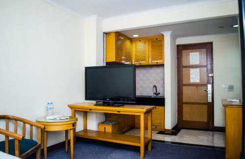 Hotel Mega Anggrek