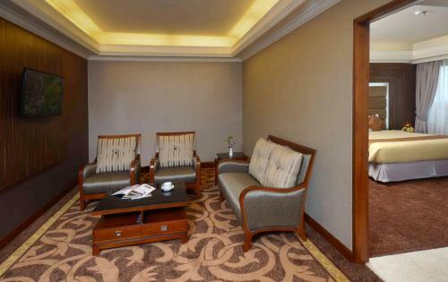 Grand Cempaka Hotel