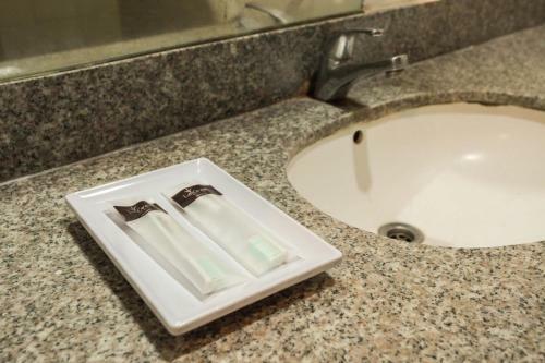 Hotel Legreen Suite Tondano