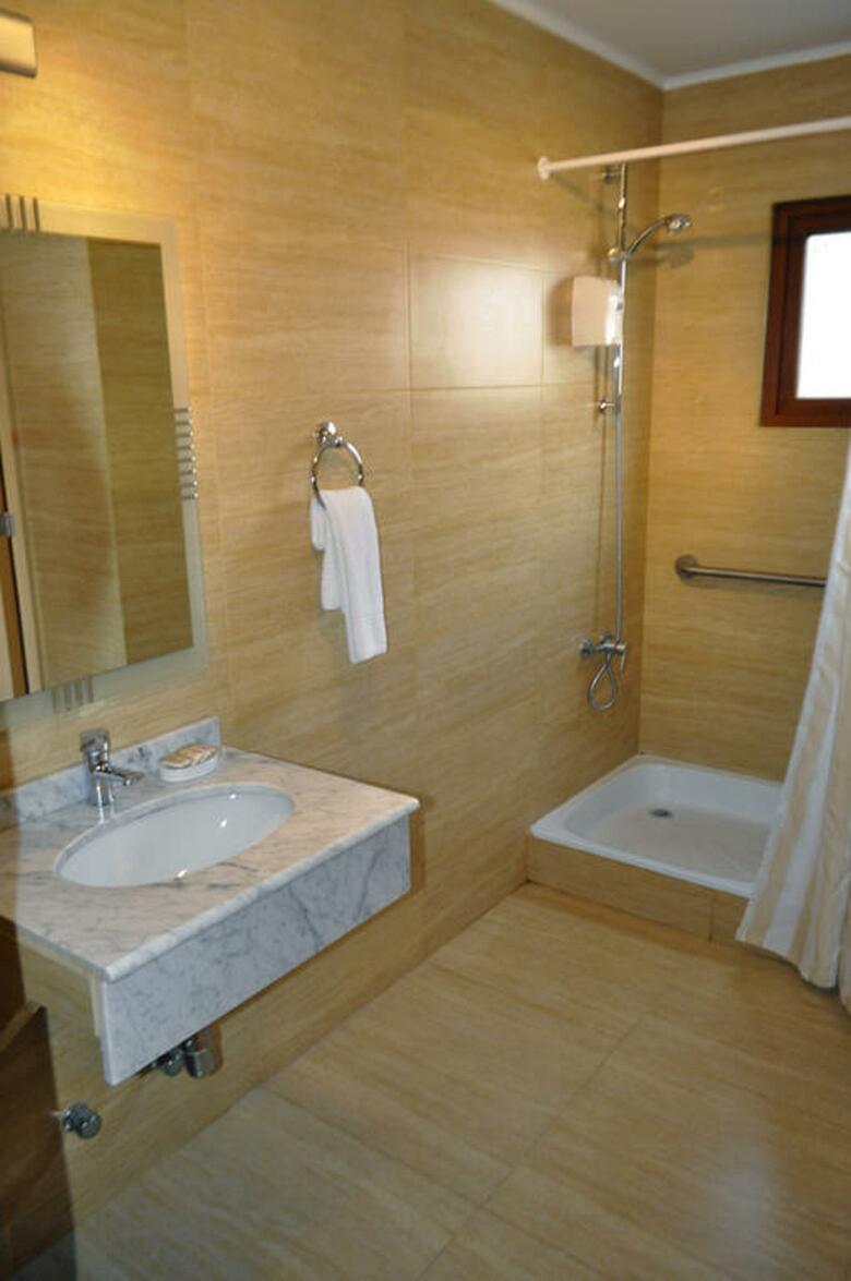Serena Suite Park Hotel