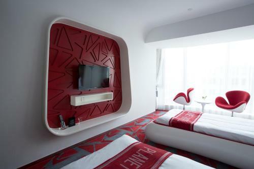 Guangzhou Planet Hotel