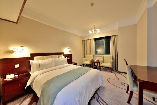 Guangzhou Bailing Hotel