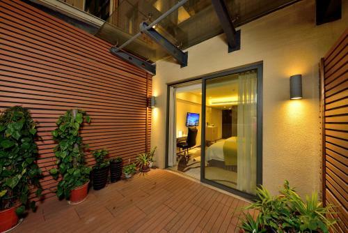 Guangzhou Bailing Hotel