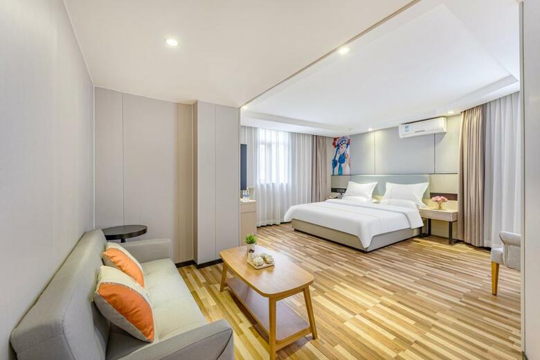 Guangzhou Minghong Hotel -xiwan Shop