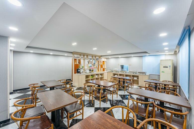 Guangzhou Minghong Hotel -xiwan Shop