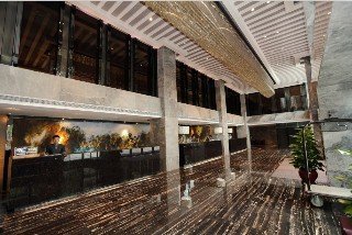 La Perle International Hotel (By Portofino)