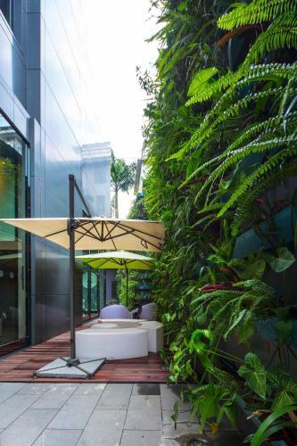 Paco Business Hotel Dongfeng Road