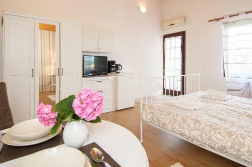 Hostal Apartments Darrer