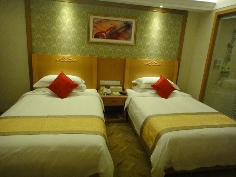 Vienna Hotel Banxuegang Road