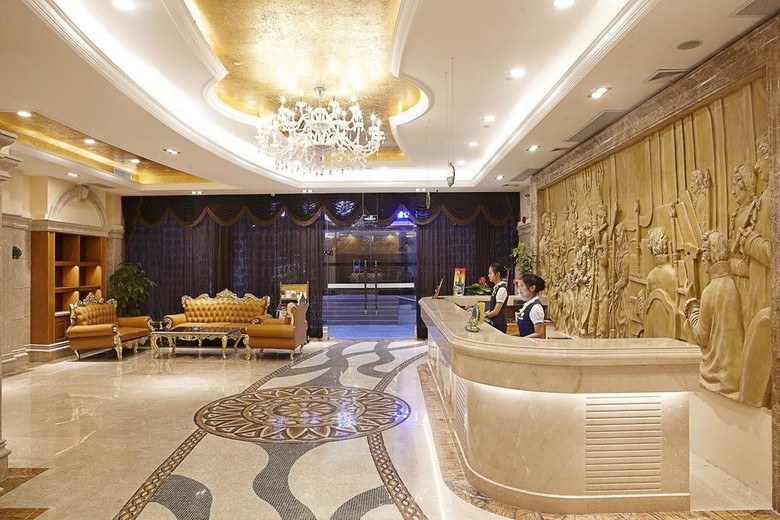 Vienna Hotel Banxuegang Road