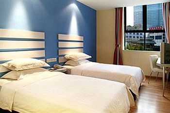 Green Oasis Hotel