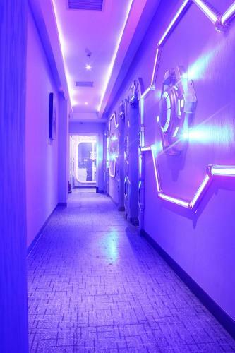 Pengheng Space Capsules Hotel