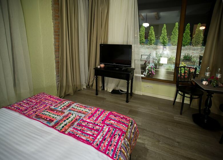 No12 Boutique Hotel