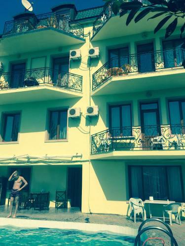 Hotel Rich