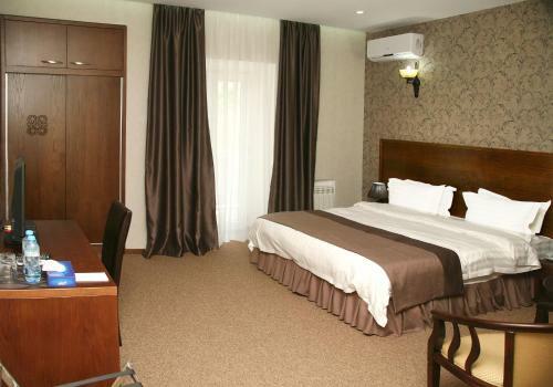 Hotel Metekhi Side