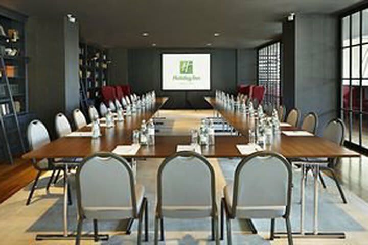 Hotel Holiday Inn Tbilisi